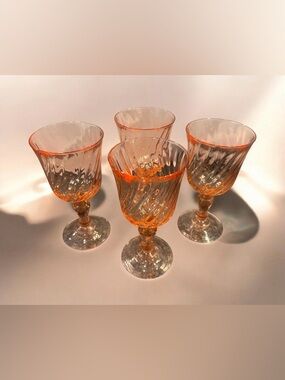 4 Vintage French Pink Depression Wine
Glasses By ARCOROC.